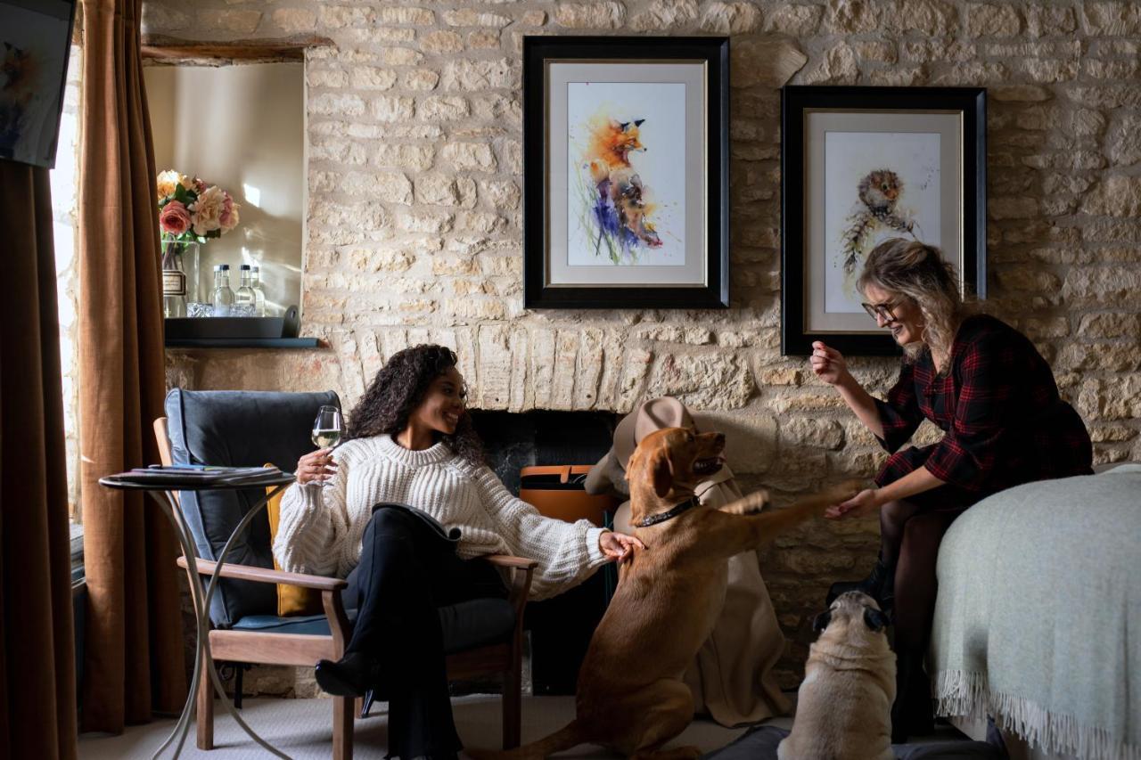 Bourton-on-the-Water The Wheatsheaf Inn מראה חיצוני תמונה