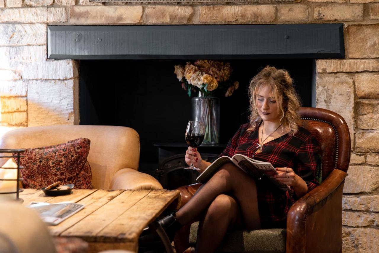 Bourton-on-the-Water The Wheatsheaf Inn מראה חיצוני תמונה